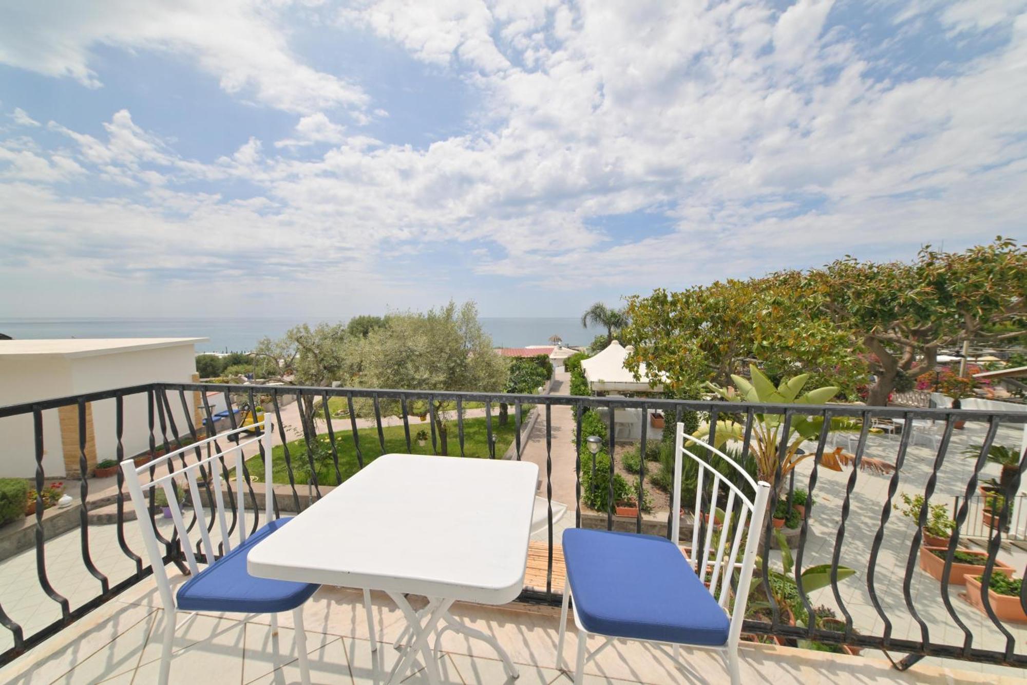 Blu Maronti Apartamento Barano dʼIschia Exterior foto